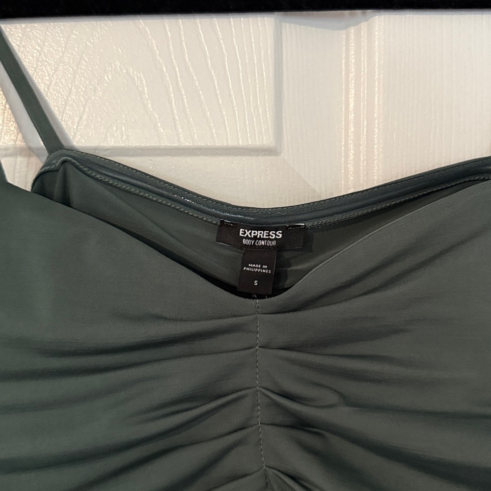 Express Olive Ruched Bodysuit - Picture 5 of 7